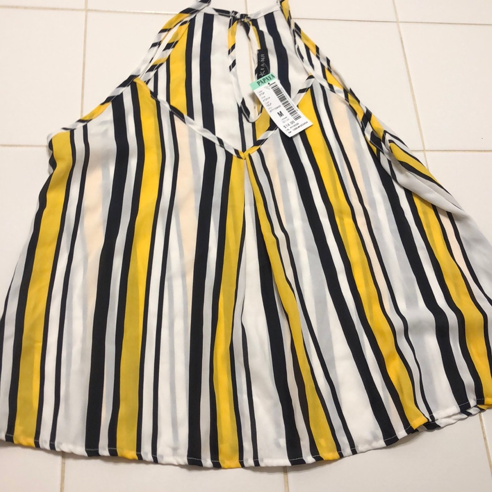 Blouse - Picture 2 of 5